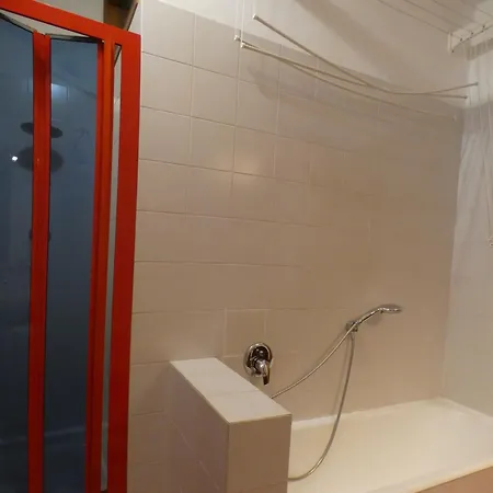 爱丽丝旅馆 * 斯培西亚